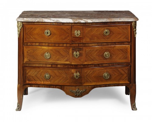 18th century Transition period commode stamped LARDIN