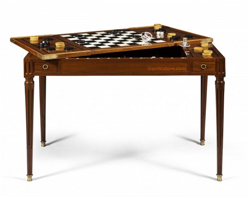 Louis XVI period game table, called "tric trac", stamped by Fidelys SCHEY