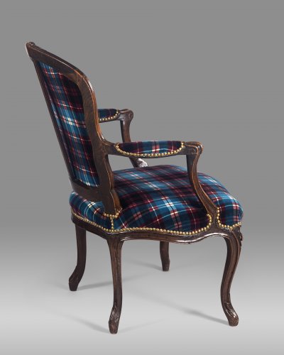 Fine Louis XV period armchair stamped by Étienne MEUNIER - 