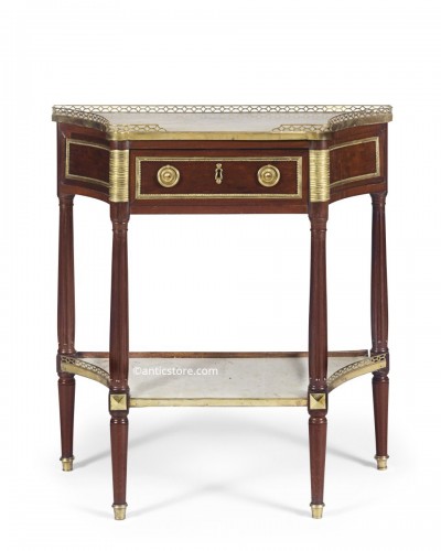 Console en acajou de forme trapézoïdale, époque Louis XVI