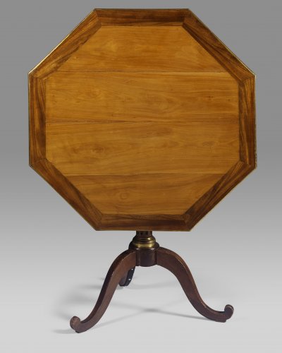 Furniture  - Late 18th century French Louis XVI octagonal tripod table or gueridon