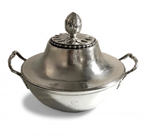 Antique French Sterling Silver Vegetable Dish, by Béchard (Orléans 1782-84)