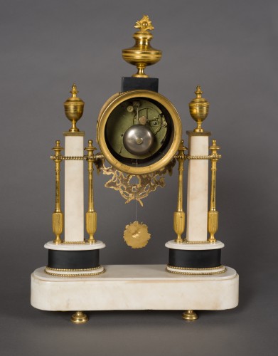 French Louis XVI period white Carrare marble clock - Horology Style Louis XVI