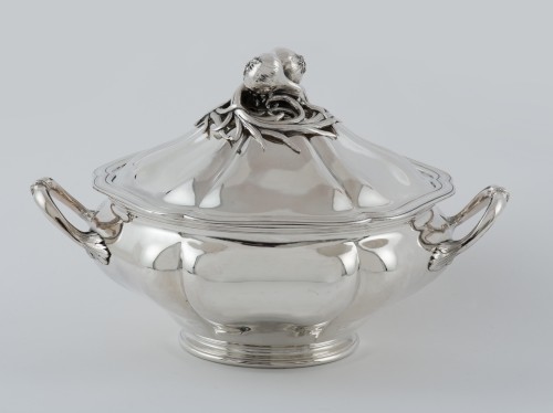  Soup tureen, sterling silver, by Debain &amp; Flamant (1864-74) Louis XV style - silverware & tableware Style 