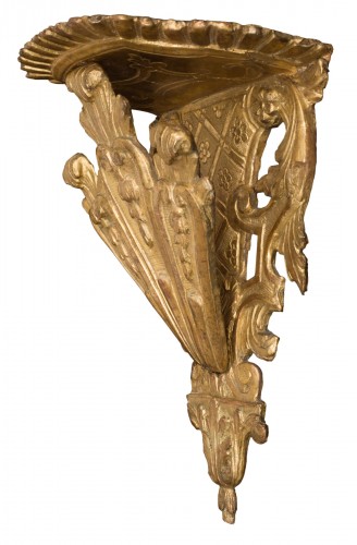Console d’applique en bois sculpté et doré, Italie, débuts du XVIIIe siècle