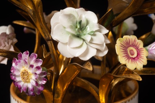 Bouquet de fleurs en porcelaine de Sèvres - Baptiste Jamez