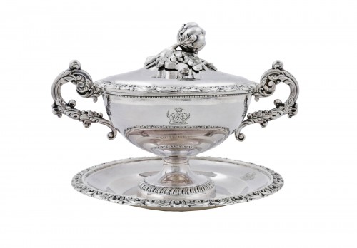 Silver drageoir by Veyrat, Paris 1832-1840, Louis-Philippe period