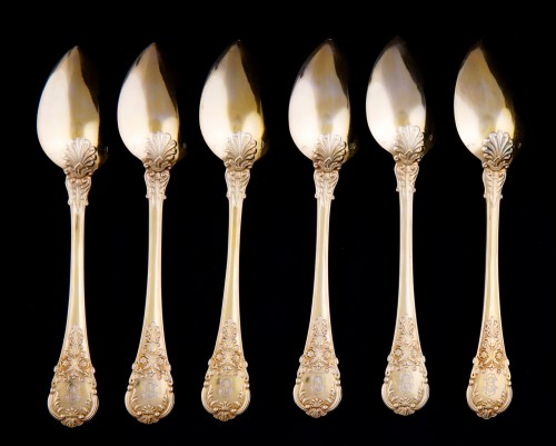 Louis-Philippe - Set of 18 silver gilt dessert cutlery, Paris, 1838-1845