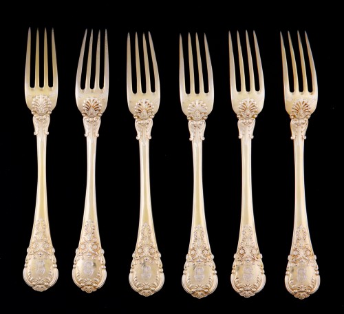 Antiquités - Set of 18 silver gilt dessert cutlery, Paris, 1838-1845