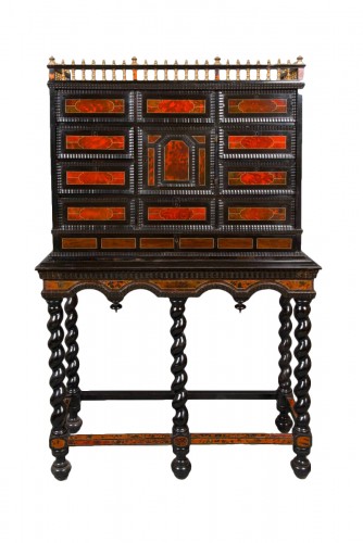 Flemish cabinet in ebony and tortoise shell veneer, Antwerp 17th century