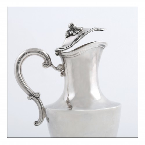 Travel ewer in solid silver by L.-J. Milleraud-Bouty, Paris, 18th century - 