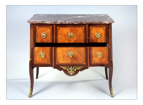 Commode Transition estampillée J. P. LETELLIER, Paris, époque XVIIIe - Baptiste Jamez Fine Arts