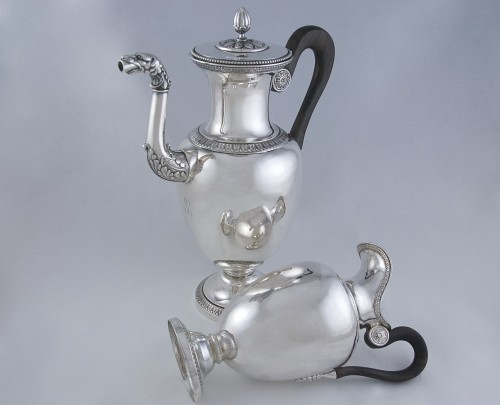 Antiquités - Coffee or tea pot and its milk pot in solid silver, Paris 1819-1838