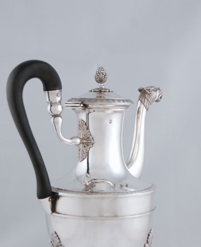 Silver tea pot with panther head, Paris 1798, goldsmith Antoine Guillemin - 