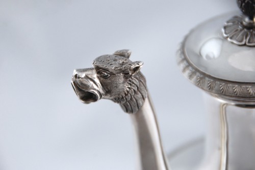 Antiquités - Silver tea pot with panther head, Paris 1798, goldsmith Antoine Guillemin