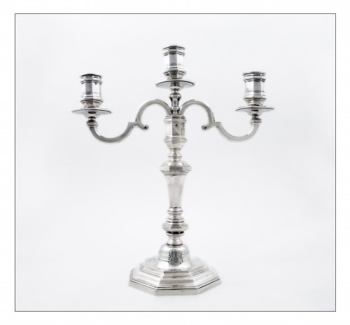 Antiquités - Pair of candelabras convertible into candlesticks by E. Roger, VISCHER arms