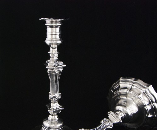 Pair of French Regence period candlesticks (1715-1723), early 18th century - 