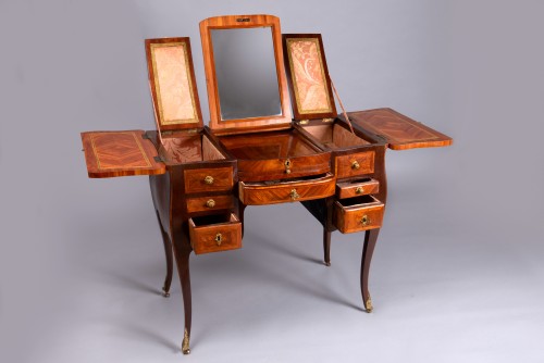 Louis XV coiffeuse by BIRCKLÉ, supplier of the Crown - Louis XV