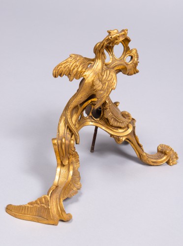 Paire de chenets aux dragons Louis XV, XVIIIe siècle - 