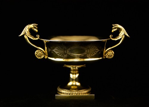 Silver-gilt Griffins cup from Directoire Consulat, Paris 1798-1809 - Antique Silver Style Directoire