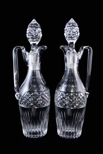 Antiquités - Charpenat – Vinegar cruet Paris 1783, Louvre model - Saint-Louis decanters