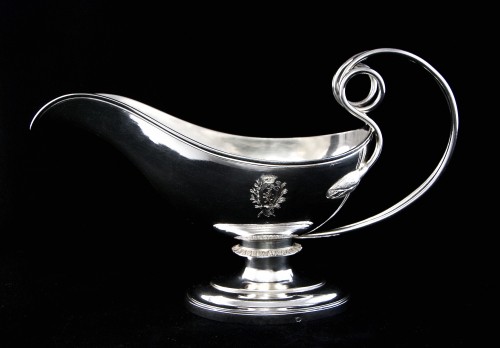 1819-1838 – French sauceboat in solid silver, Louis XVIII period - silverware & tableware Style Restauration - Charles X