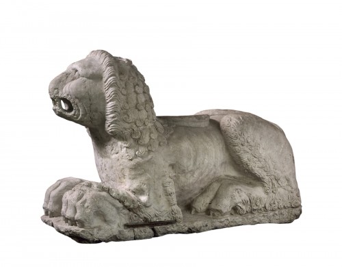 Lion stylophore vers 1290–1300