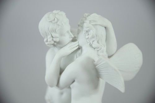 Antiquités - Cupid and Psyche, Royal Porcelain Factory of Berlin, KPM