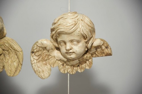 XVIIIe siècle - Paire de têtes d'anges, France milieu du XVIIIe siècle
