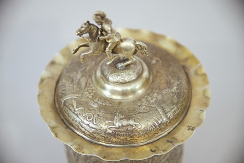 Antiquités - Silver beaker