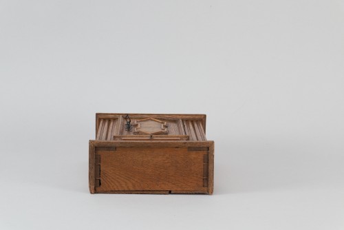 Louis XIV - Miniature wardrobe