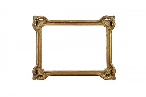Cadre Louis XV en bois sculpté