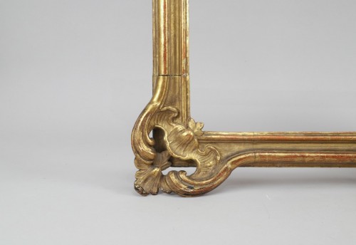 Tableaux et dessins  - Cadre Louis XV en bois sculpté
