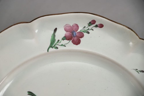 XVIIIe siècle - Assiette en faïence de Strasbourg, Joseph Hannong
