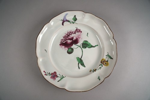 Louis XV - Assiette en faïence de Strasbourg, Joseph Hannong