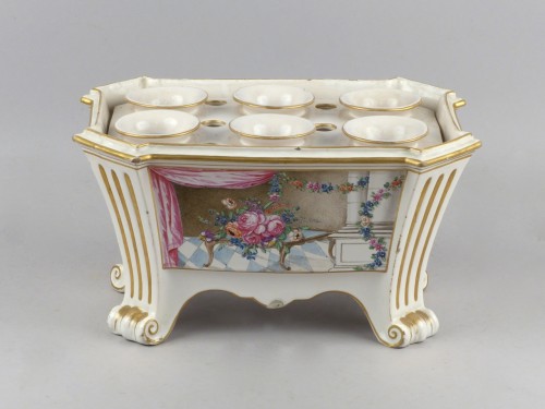 Luneville bought pot, 18th century - Porcelain & Faience Style Louis XVI