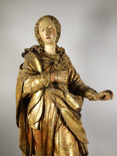 Tall polychrome statue - Sculpture Style 