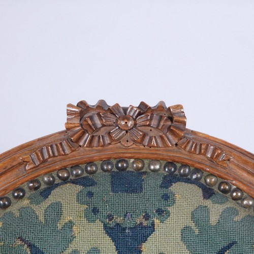 Antiquités - Set of six Louis XVI armchairs