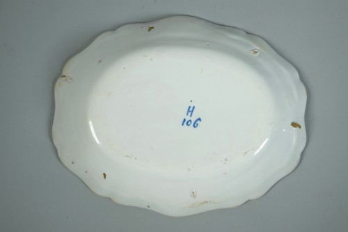 18th century - Strasbourg faience platter, Joseph Hannong 18th