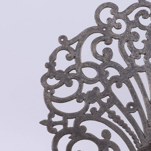 18th century - Wrought iron knocker and plate, France circa 1700