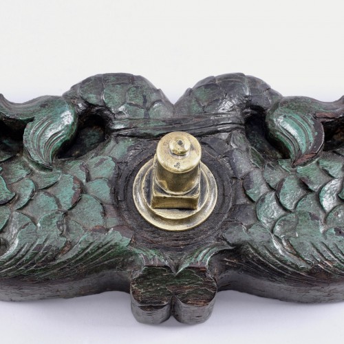 Double dolphin barrel lock - 