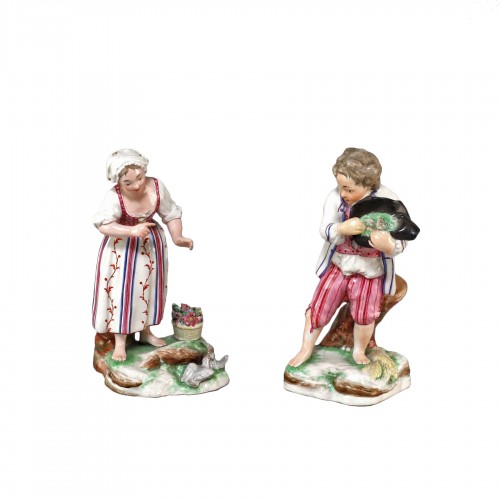 Pair of Niderviller statuettes