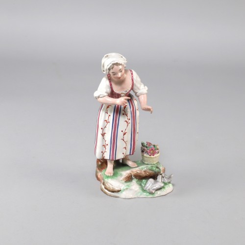 Porcelain & Faience  - Pair of Niderviller statuettes