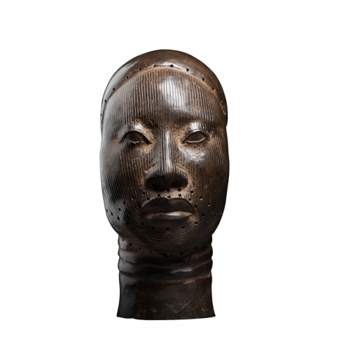 Bronze sculpture of Benin