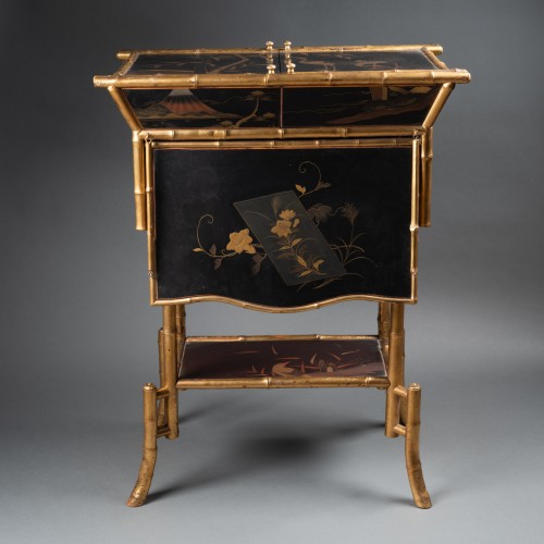 Lacquer and bamboo sidetable table - Furniture Style Napoléon III