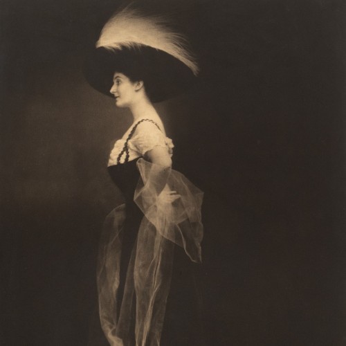 Élégante au chapeau, Photo par Otto Wegener - Gravures et livres anciens Style Art nouveau