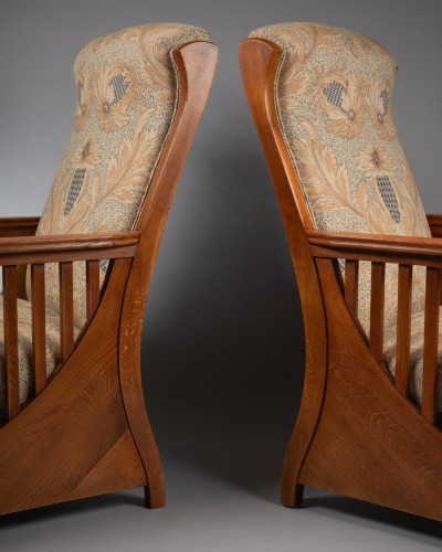 20th century - Arts &amp; Crafts armchairs
