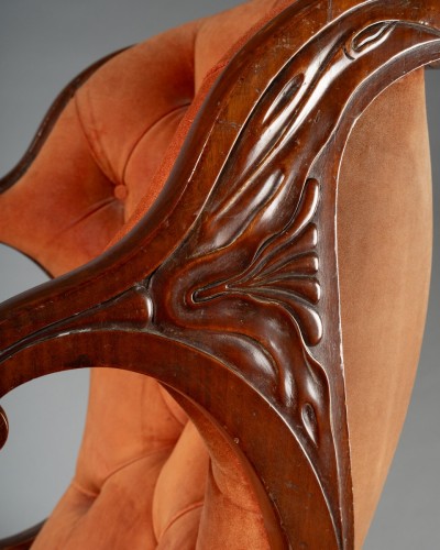 Seating  - Capituated English armchair