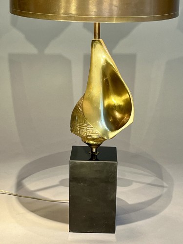 Shell lamp, Work of the Charles Circa 1970 - Lighting Style 