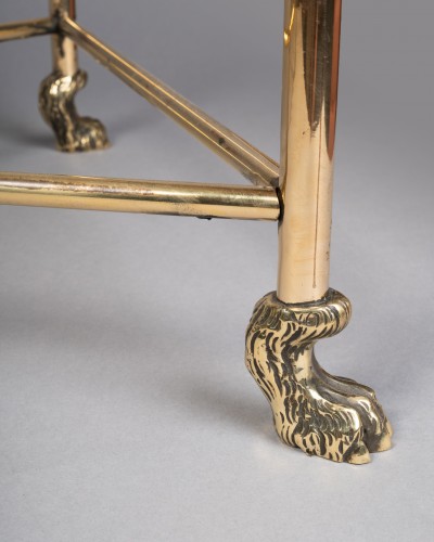 Neoclassical console table. - Furniture Style 50
